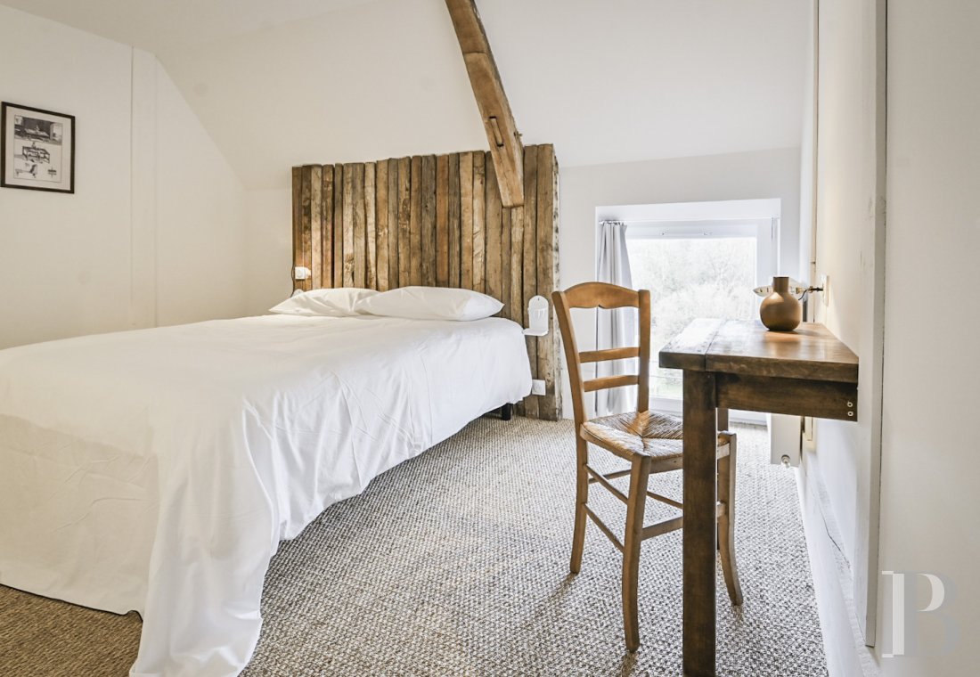 En Mayenne, au sud de Laval, un ancien établissement de blanchissage dans un domaine de 180 hectares - photo  n°21